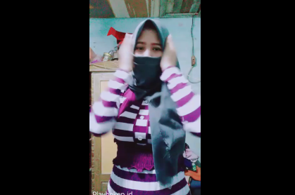 Video Viral Terbaru Jepang Ukhti Hijab Buka Bukan Sambil Omek